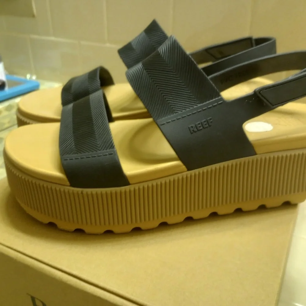 Reef Women's Black Strap Platform Sandal with Tan Footbed